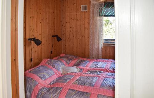 Llit o llits en una habitació de Beautiful Home In Drbak With Wifi