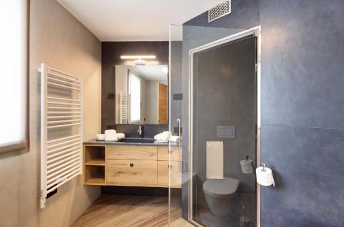 Kúpeľňa v ubytovaní Wood Mountain Planet Suite House