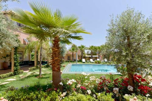 Πισίνα στο ή κοντά στο Villa du Cedre