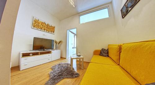 Caligula City Center Apartment