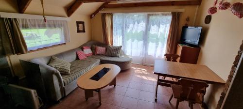Posezení v ubytování Chatky a apartmány Apollo na Vysočině