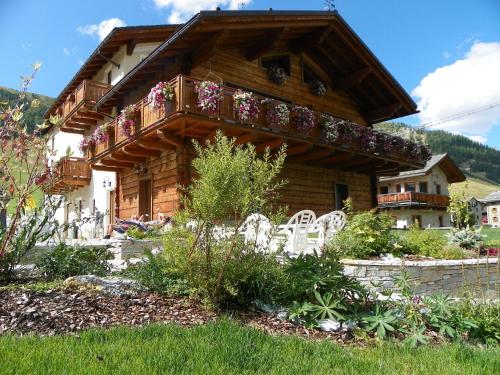 Fotografie z fotogalerie ubytování Elisa Bait Giobbe v Livignu