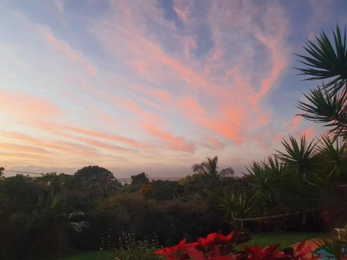 Amanecer o atardecer desde el bed and breakfast o alrededores