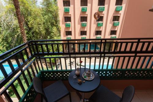 Een balkon of terras bij Hotel Meriem Marrakech