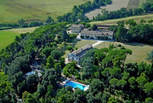 Gallery image of camere in Villa d'epoca in Abbazia di Santa Maria in Selva