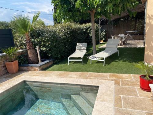 Kolam renang di atau dekat dengan Villa, Maison Indépendante, avec Piscine Privative