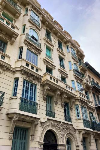 Superbe studio Plage/ Promenade des Anglais 102