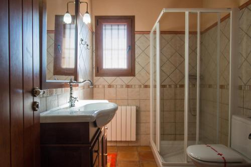 Koupelna v ubytování Villa Bou - PlusHolidays