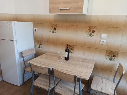 Dapur atau dapur kecil di CHAMBRE ORANGE