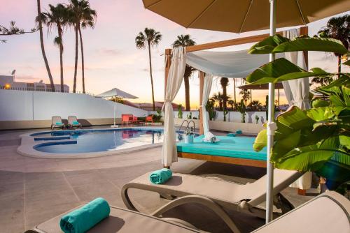 Kolam renang di atau dekat dengan Haciendas Village Tenerife