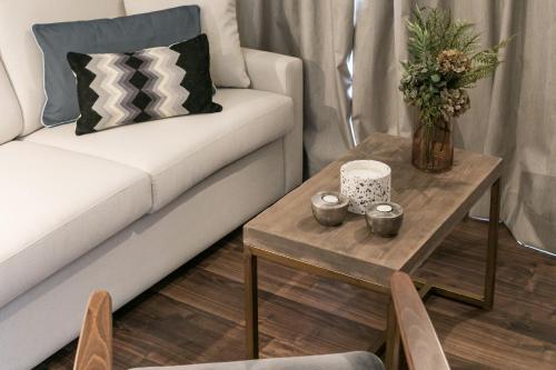 Green-Apartments Sierpes Luxury Suites