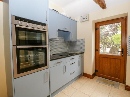 Dapur atau dapur kecil di Sutton Barn