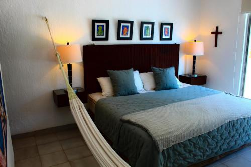 Ein Bett oder Betten in einem Zimmer der Unterkunft Chios small paradise beach home