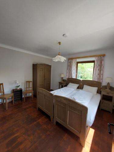 Postel nebo postele na pokoji v ubytování Haus Zurrik