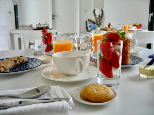 Еда / где поесть недалеко от гостевого дома