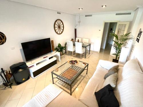 Large relaxed terrace, golf views