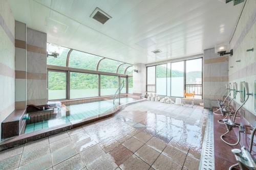 Bazén v ubytování MolinHotels602 アクティビティを満喫できる札幌定山渓 天然温泉付- 1L2Room S-Bed8 8Persons nebo v jeho okolí