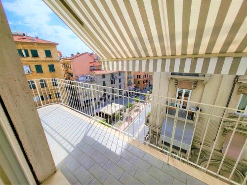 a balcony with a view of a city at Appartamento Pilloa in La Spezia
