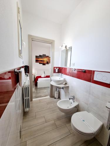 Bilik mandi di Albatros B&B Porto Cesareo