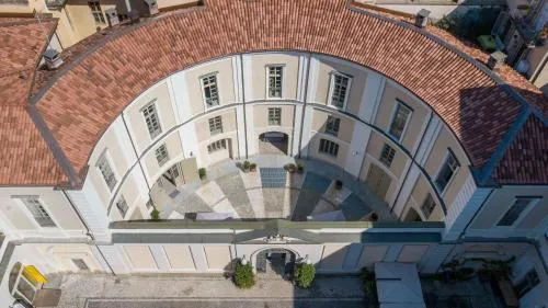 Oriana Homèl Torino photo 1