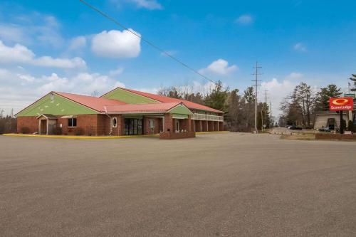 Gallery image of Econo Lodge by Choicehotels in Cadillac