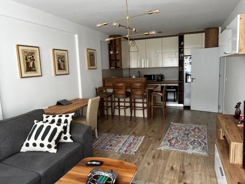 Gallery image of Elegant Apartment in City Centre in Prishtinë