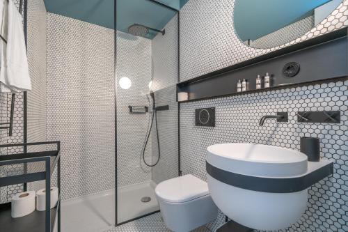 Infante Apartment by Amber Star Rent
