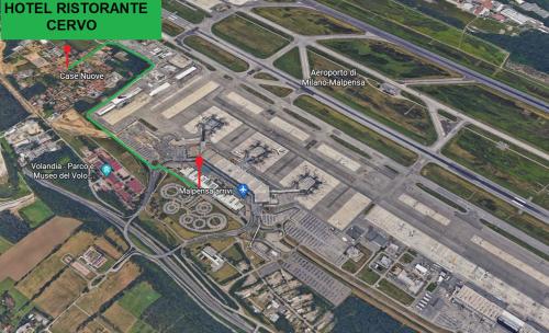 a map of the intersection of a freeway at Hotel Ristorante Cervo Malpensa in Case Nuove