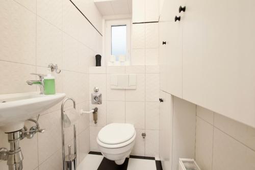 Standard Apartment by Hi5 - St. King street 16. 1088 Budapest, 16 Szentkirályi utca kép - 3