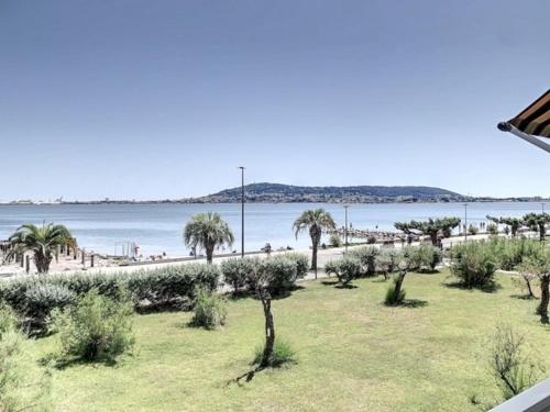 Appartement cosy avec balcon à Balaruc-les-Bains, animaux admis - FR-1-503-82