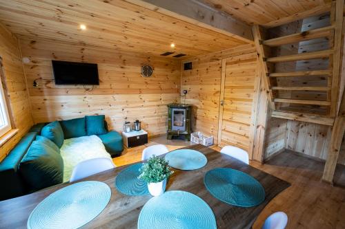 Oleandria Domek z kominkiem