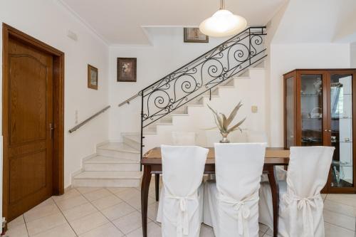 Φωτογραφία από το άλμπουμ του Luxury Villa Vanato & Pool σε Koukounariá