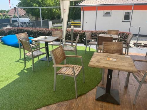 Gallery image of Hedon Brewery Apartments - 200 meter to the Beach in Balatonvilágos