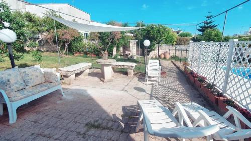 Πισίνα στο ή κοντά στο Villa Raffaela
