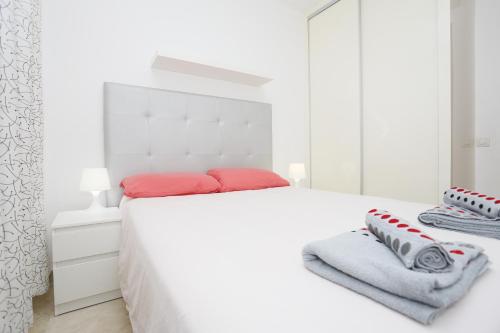 En eller flere senge i et værelse på Masvacation Calle Lanzarote B, 4Room, Terrace