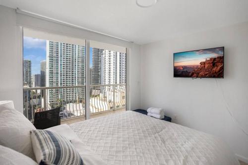 Un ou plusieurs lits dans un hébergement de l'établissement Beautiful 3 bedroom apartment in Brickell Miami
