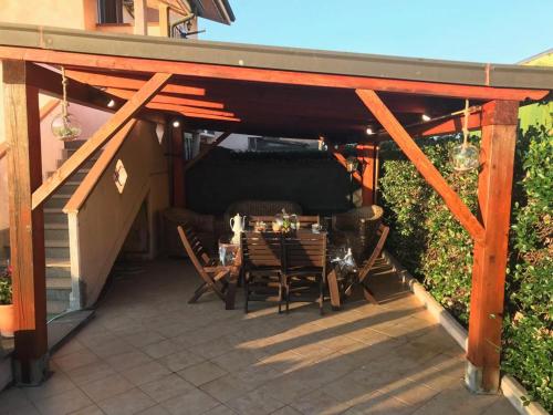 Balkoni atau teres di Enza-home-in-ROMA