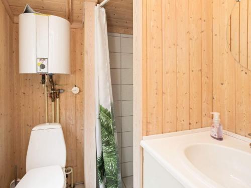 Koupelna v ubytování Holiday home Slagelse XX