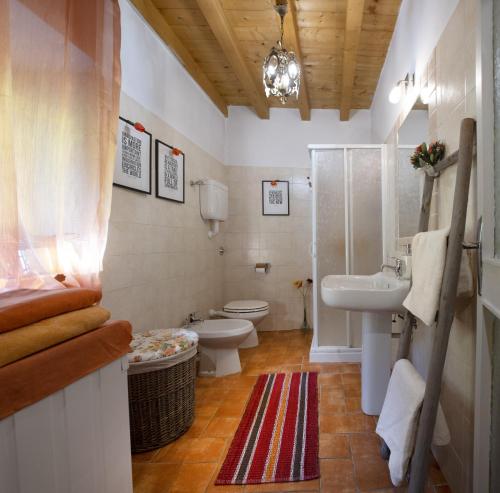 Kúpeľňa v ubytovaní La casa del bosco