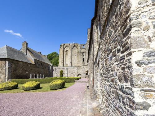 Galeriebild der Unterkunft Normandy Fireplace Retreat in Hambye