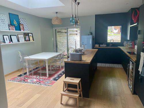 Maison tout confort Centre ville - Tramway direct Circuit 24H du Mans à 200m - Parking Gratuit