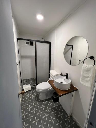 Phòng tắm tại Hotel Florencia
