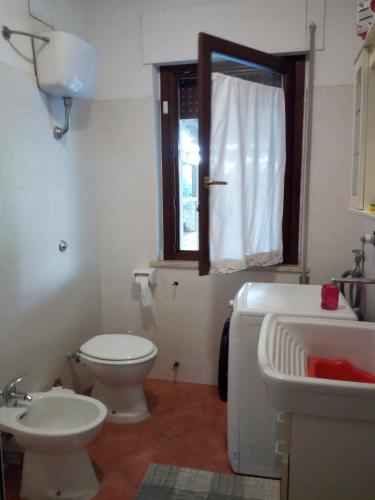 Koupelna v ubytování Taverna Costa dei Trabocchi