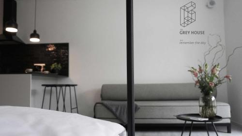 Katil atau katil-katil dalam bilik di The Grey House