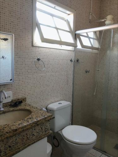 Phòng tắm tại Apartamento Rua das Pedras Búzios