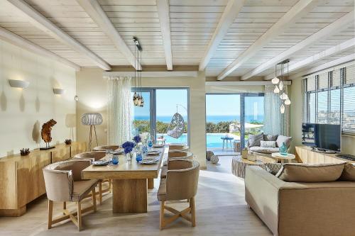 Villa Greece by Myseasight