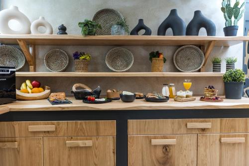 Mad på lejlighedshotellet eller i nærheden