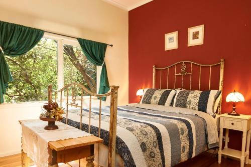 Ένα ή περισσότερα κρεβάτια σε δωμάτιο στο Koko Guesthouse - Two bedroom Option
