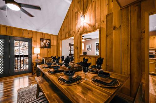 Pet-Friendly Smoky Mountain Cabin with Hot Tub, Privacy & Amazing Views photo 35