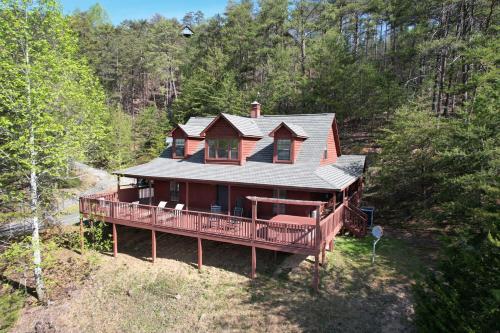 Pet-Friendly Smoky Mountain Cabin with Hot Tub, Privacy & Amazing Views photo 45